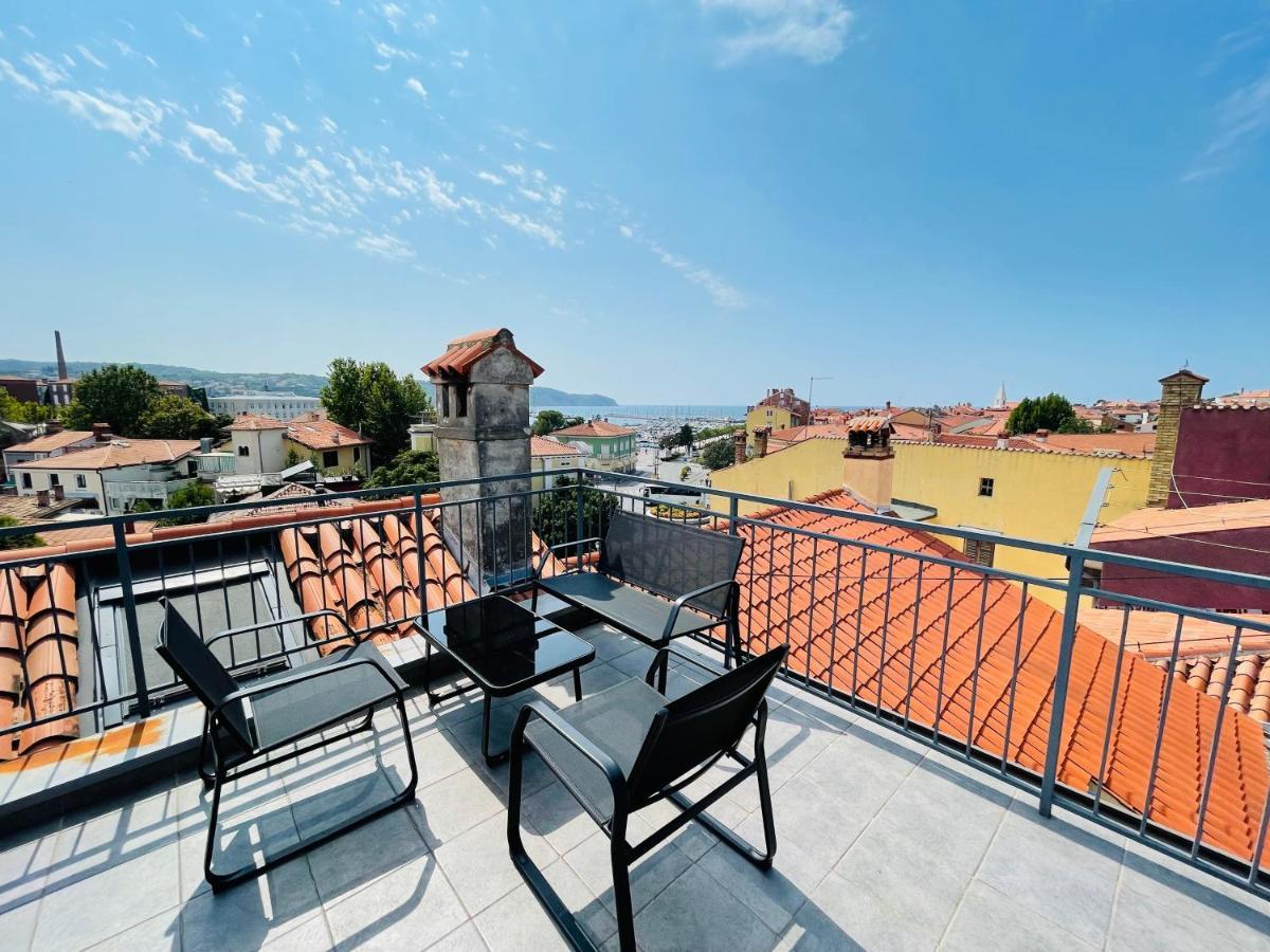 Happy Casa Isola Grande Apartment Izola Exterior photo