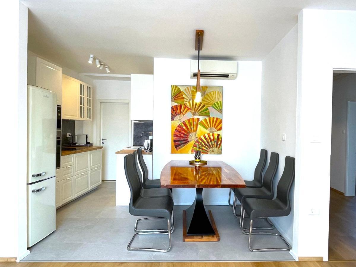 Happy Casa Isola Grande Apartment Izola Exterior photo