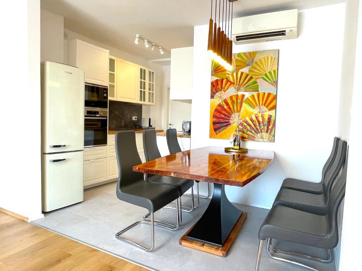 Happy Casa Isola Grande Apartment Izola Exterior photo